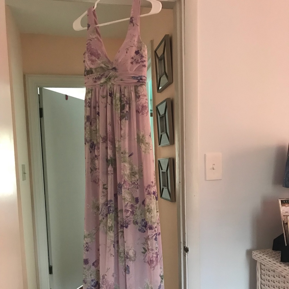 Spring wedding dress perfect for formal occasion!